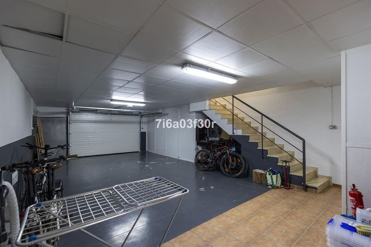 5 slaapkamer Huis te koop in San Pedro de Alcantara met zwembad garage - € 1.390.000 (Ref: 9614112)