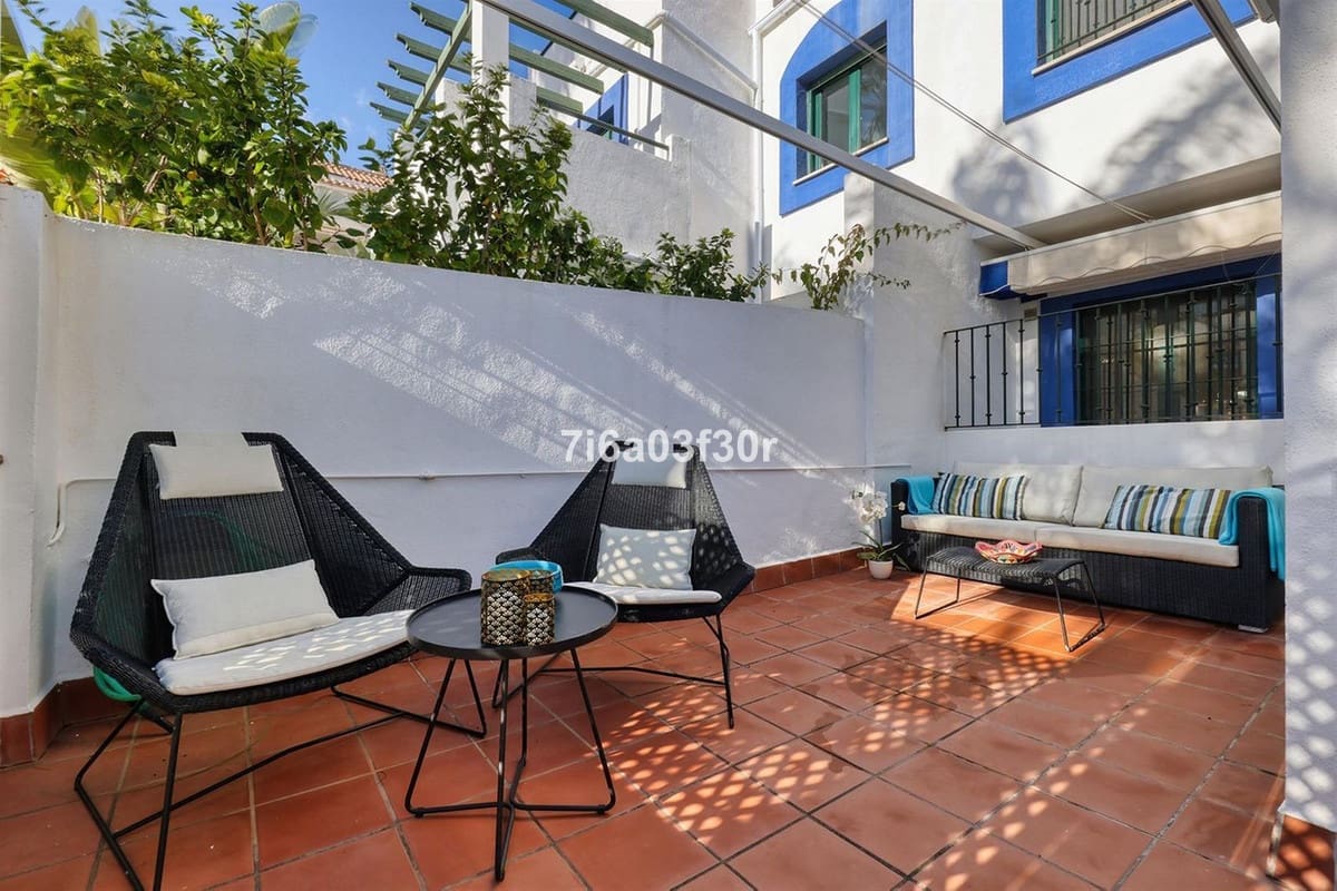 5 slaapkamer Huis te koop in San Pedro de Alcantara met zwembad garage - € 1.390.000 (Ref: 9614112)