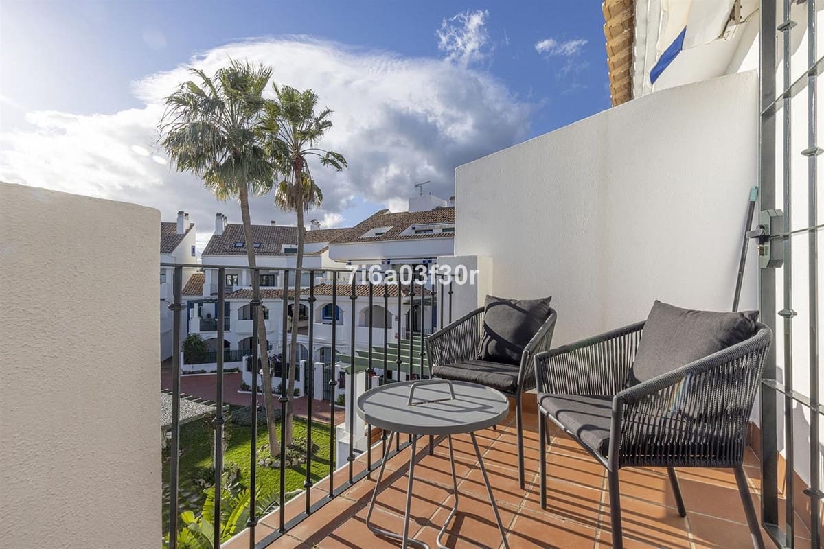 5 slaapkamer Huis te koop in San Pedro de Alcantara met zwembad garage - € 1.390.000 (Ref: 9614112)