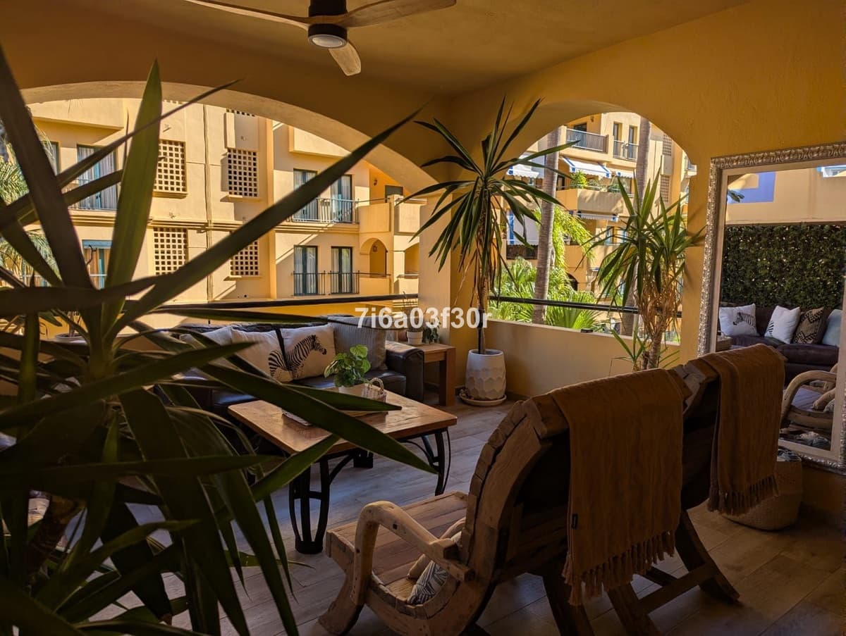 3 sovrum Lägenhet till salu i Marbella med pool garage - 595 000 € (Ref: 9634791)