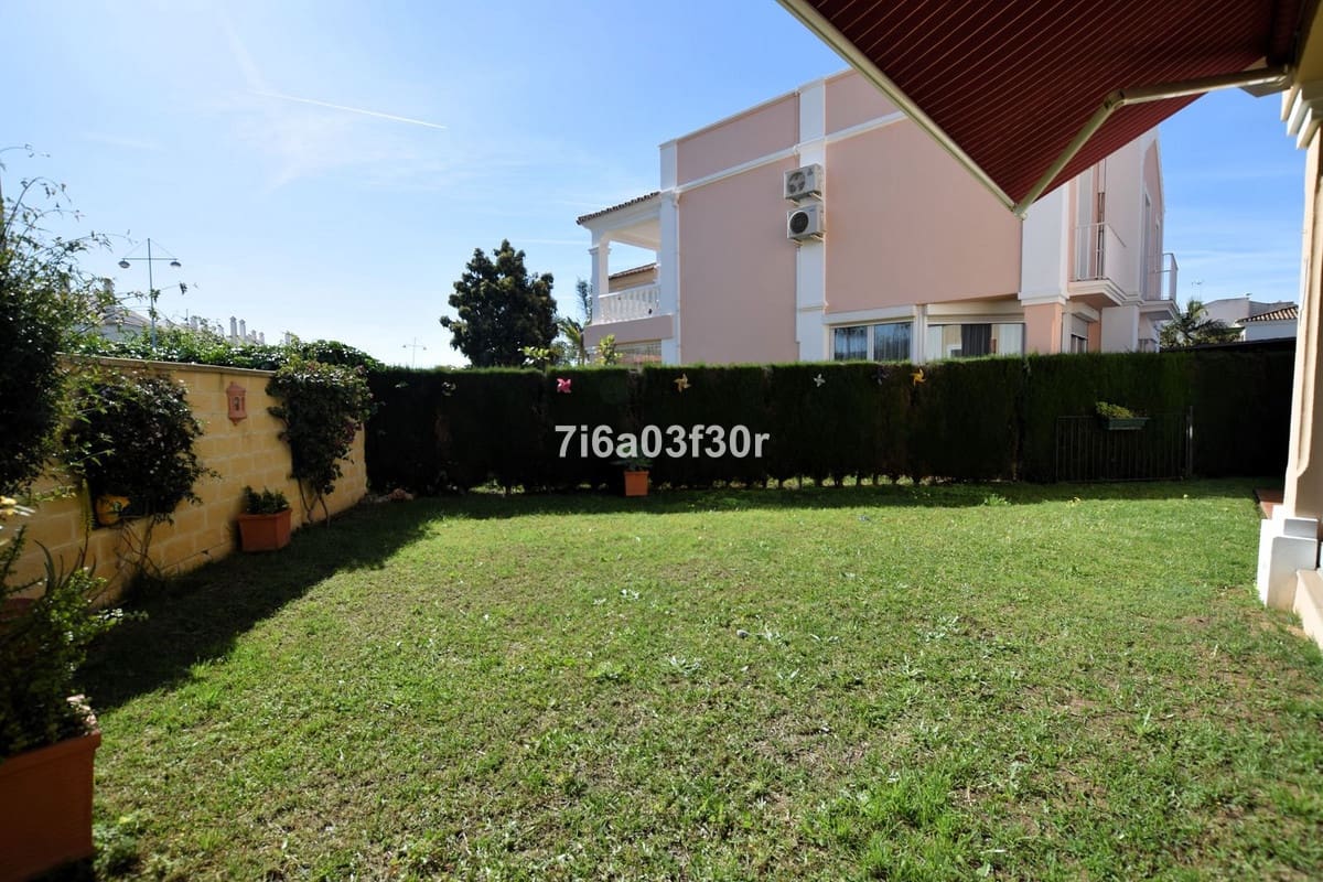 3 sypialnia Dom na sprzedaż w San Pedro de Alcantara z garażem - 1 075 000 € (Ref: 9635184)