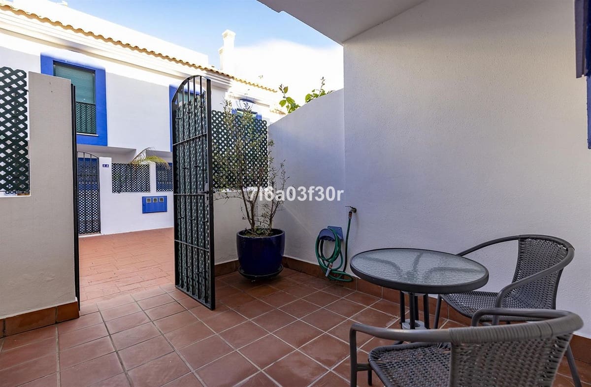 4 chambre Maison de Ville à vendre à Marbella avec piscine garage - 1 490 000 € (Ref: 9643362)