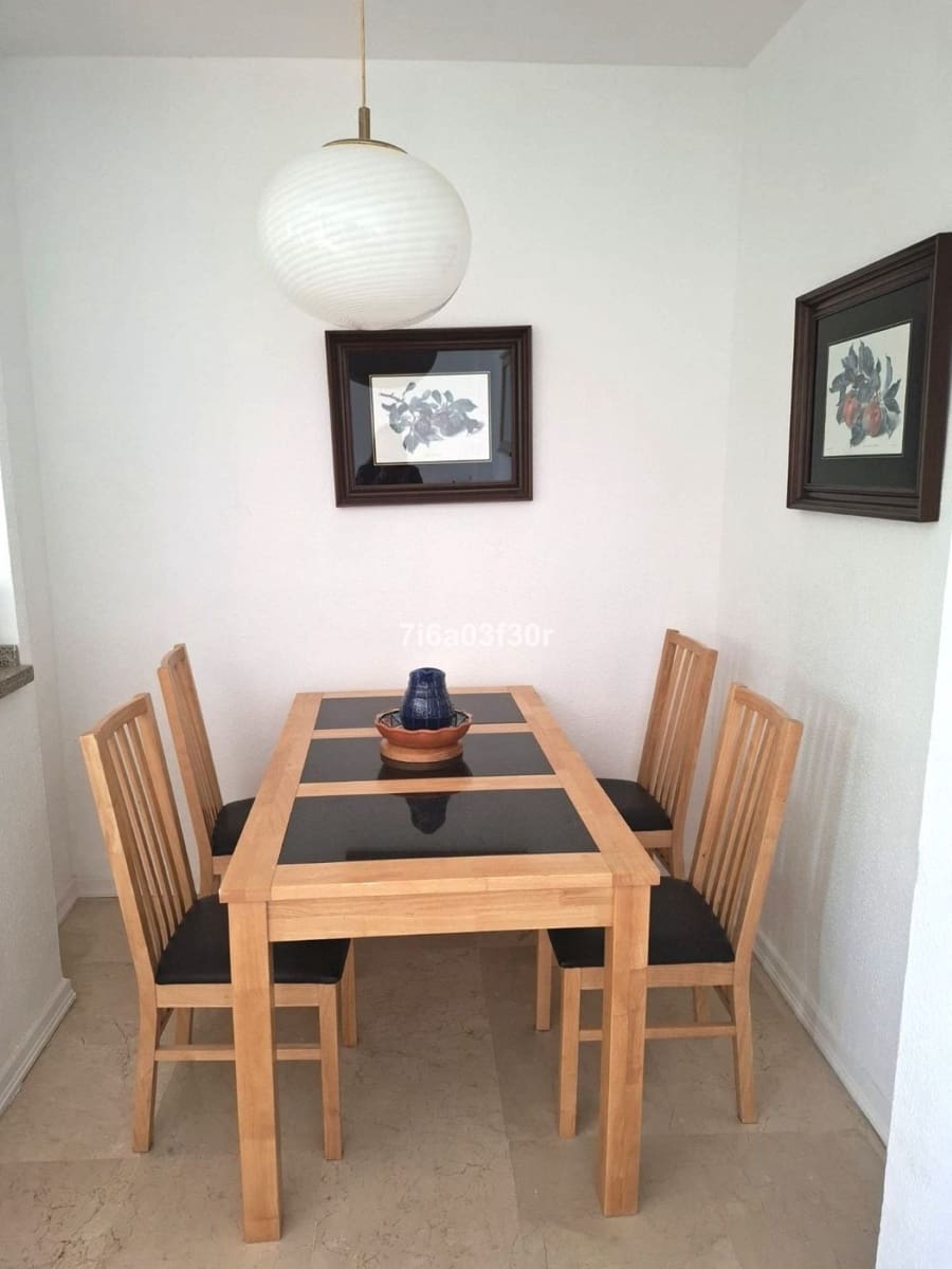 2 sovrum Takvåning att hyra i Marbella med pool garage - 2 500 € (Ref: 9685633)