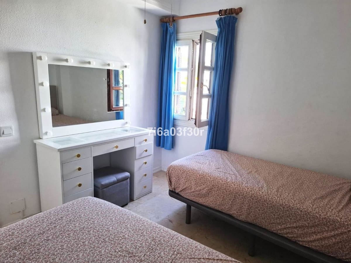 2 sovrum Takvåning att hyra i Marbella med pool garage - 2 500 € (Ref: 9685633)