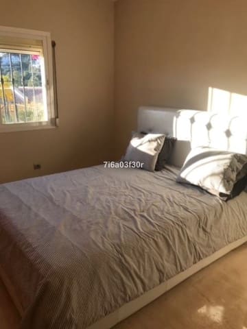 3 bedroom Apartment for rent in La Quinta, Benahavís with pool - € 2,500 (Ref: 9688492)