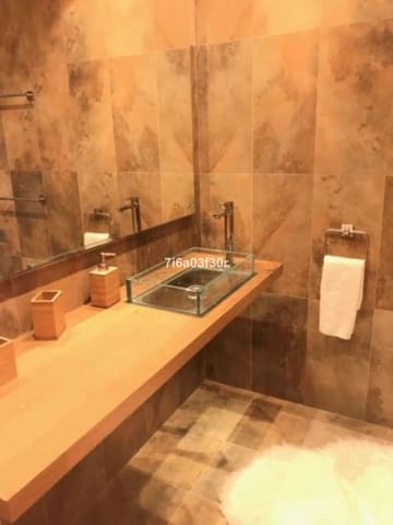 3 bedroom Apartment for rent in La Quinta, Benahavís with pool - € 2,500 (Ref: 9688492)