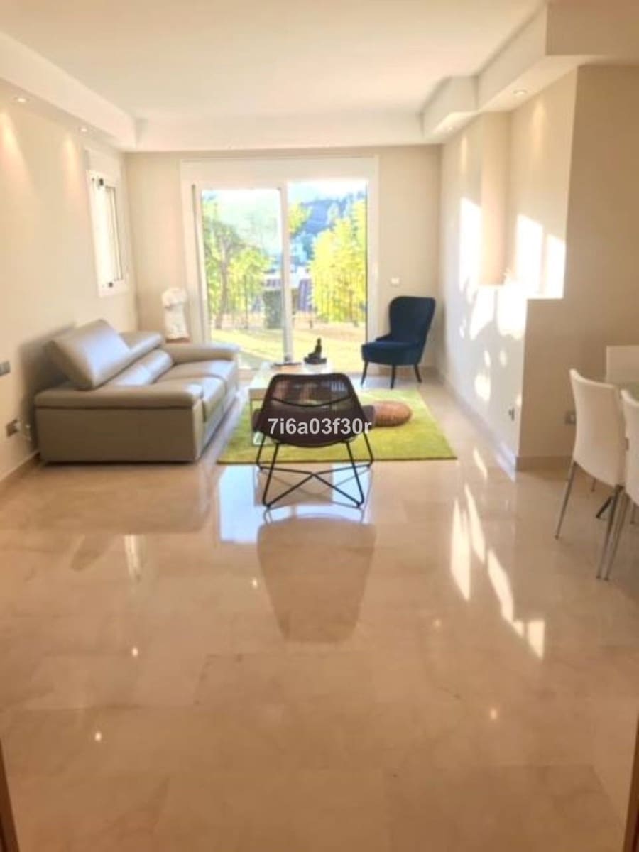 3 slaapkamer Appartement te huur in La Quinta met zwembad garage - € 2.500 (Ref: 9688492)