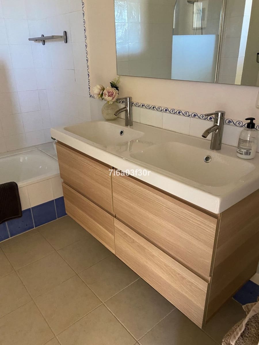 3 makuuhuone Huoneisto lomavuokrausta paikassa Guadalmina mukana uima-altaan 
autotalli - 1 700 € (Ref: 9707767)