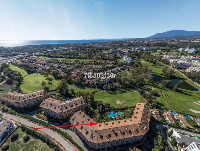 3 makuuhuone Huoneisto lomavuokrausta paikassa Guadalmina Alta, Marbella mukana uima-altaan 
autotalli - 1 700 € (Ref: 9707767)