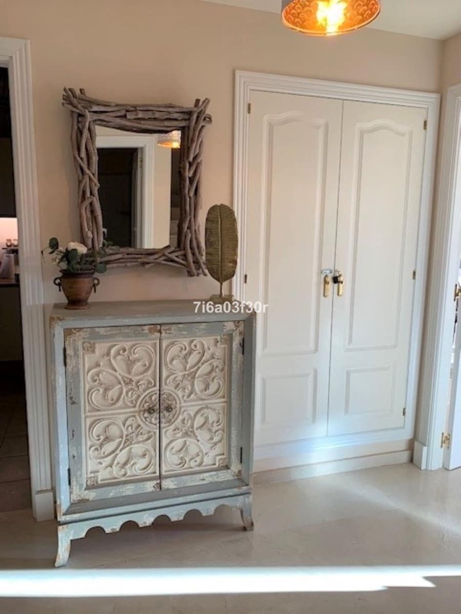 Appartement de 3 chambres de location de vacances à Guadalmina avec piscine garage - 1 700 € (Ref: 9707767)