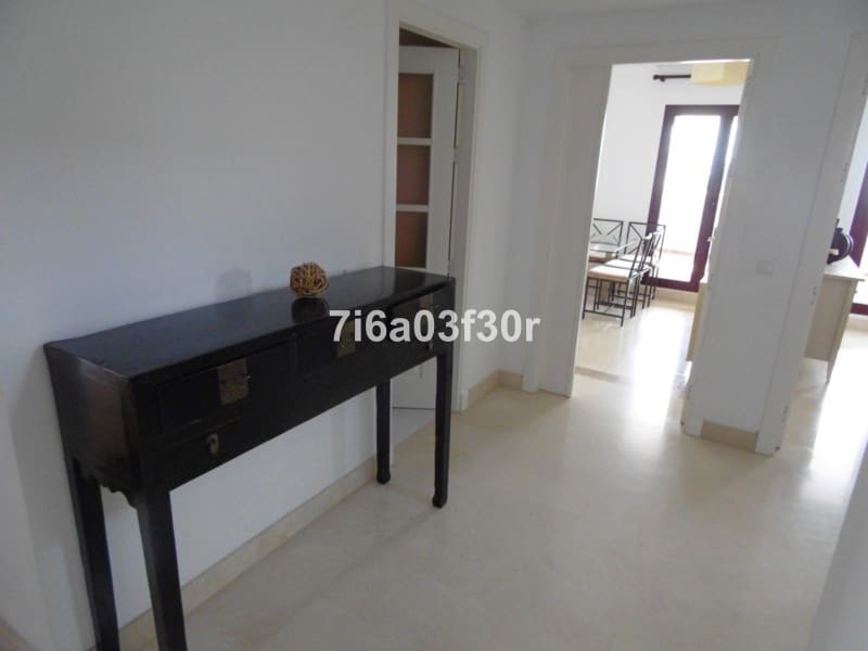 4 bedroom Penthouse for holiday rental in San Pedro de Alcantara with pool garage - € 2,000 (Ref: 9713554)