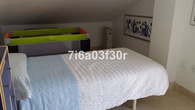 4 bedroom Penthouse for holiday rental in San Pedro de Alcantara with pool garage - € 2,000 (Ref: 9713554)