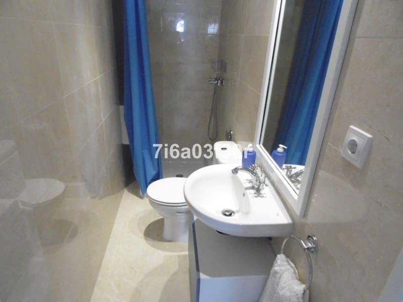 4 bedroom Penthouse for holiday rental in San Pedro de Alcantara with pool garage - € 2,000 (Ref: 9713554)