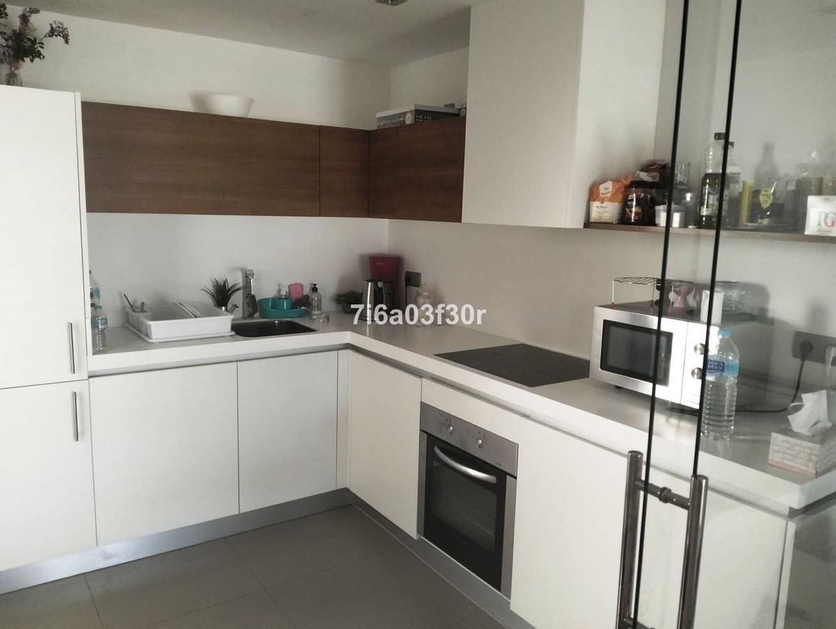 3 soverom Leilighet til leie i San Pedro de Alcantara med svømmebasseng garasje - € 3 000 (Ref: 9757815)