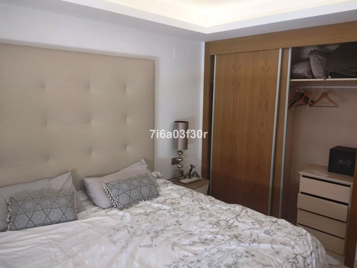 3 bedroom Apartment for rent in San Pedro de Alcantara with pool garage - € 3,000 (Ref: 9757815)