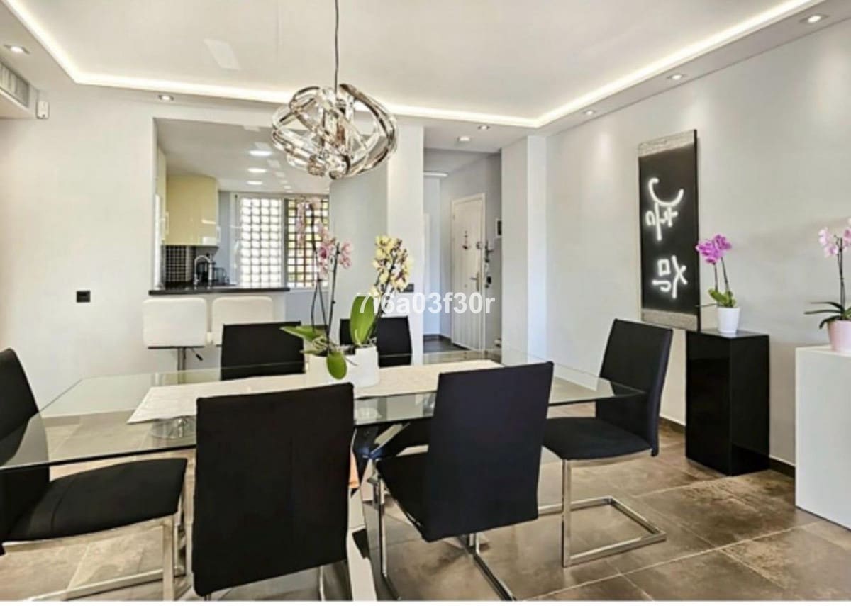 2 sovrum Lägenhet till salu i Estepona med pool garage - 495 000 € (Ref: 9763458)