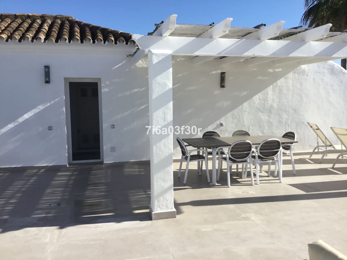 3 sovrum Takvåning för semesterbostäder i Costalita med pool - 800 € (Ref: 9773539)