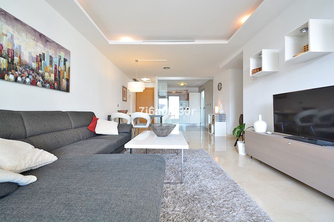 3 camera da letto Attico da affittare in San Pedro de Alcantara con piscina garage - 2.600 € (Rif: 9828039)