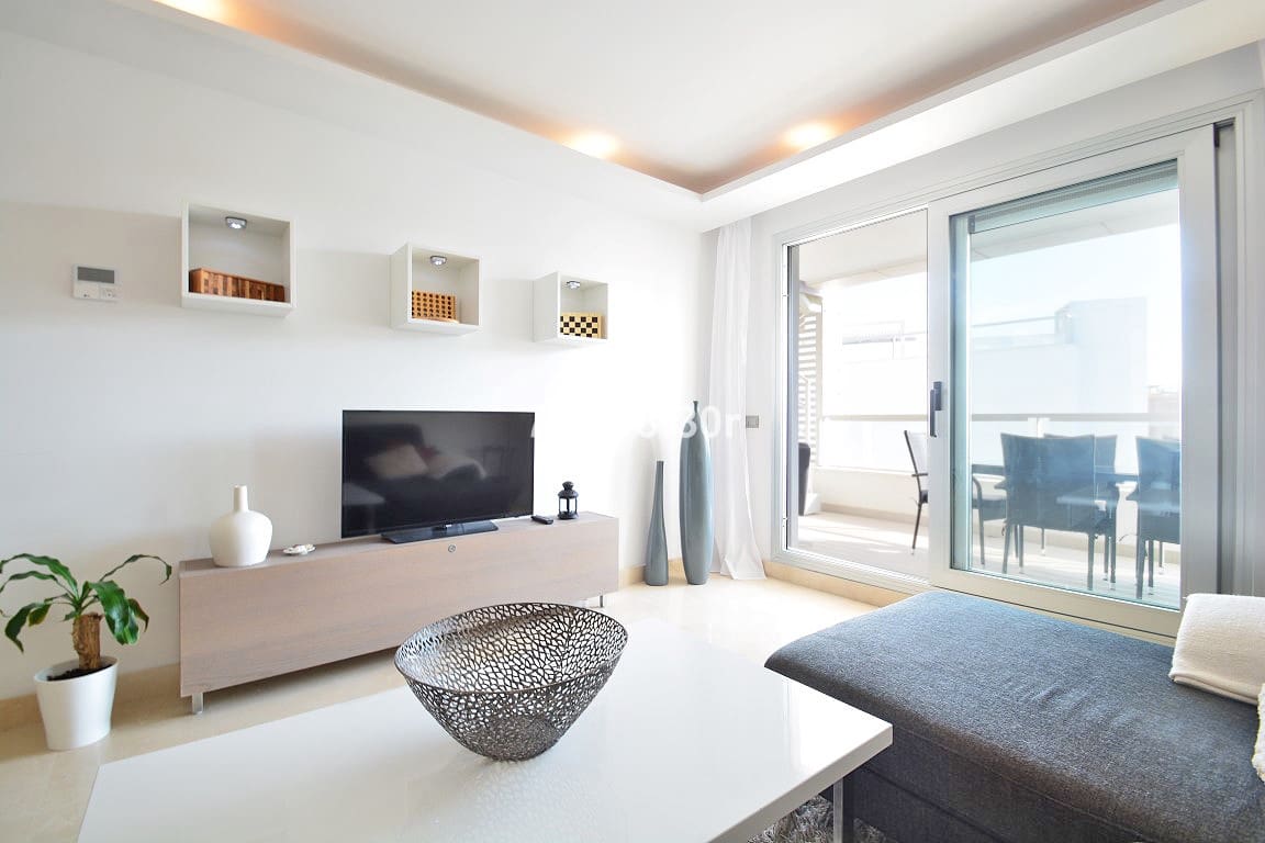3 camera da letto Attico da affittare in San Pedro de Alcantara con piscina garage - 2.600 € (Rif: 9828039)