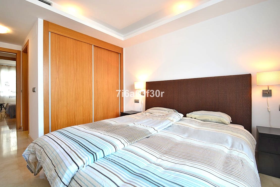 3 camera da letto Attico da affittare in San Pedro de Alcantara con piscina garage - 2.600 € (Rif: 9828039)