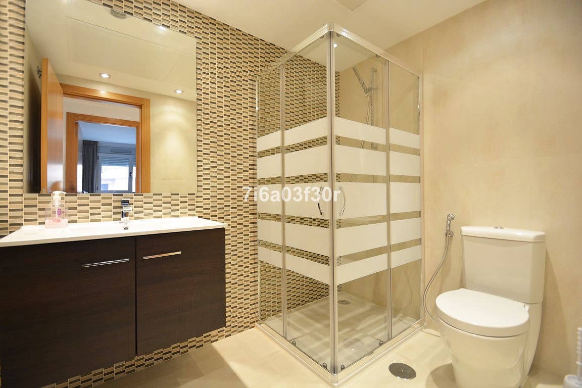 3 camera da letto Attico da affittare in San Pedro de Alcantara con piscina garage - 2.600 € (Rif: 9828039)