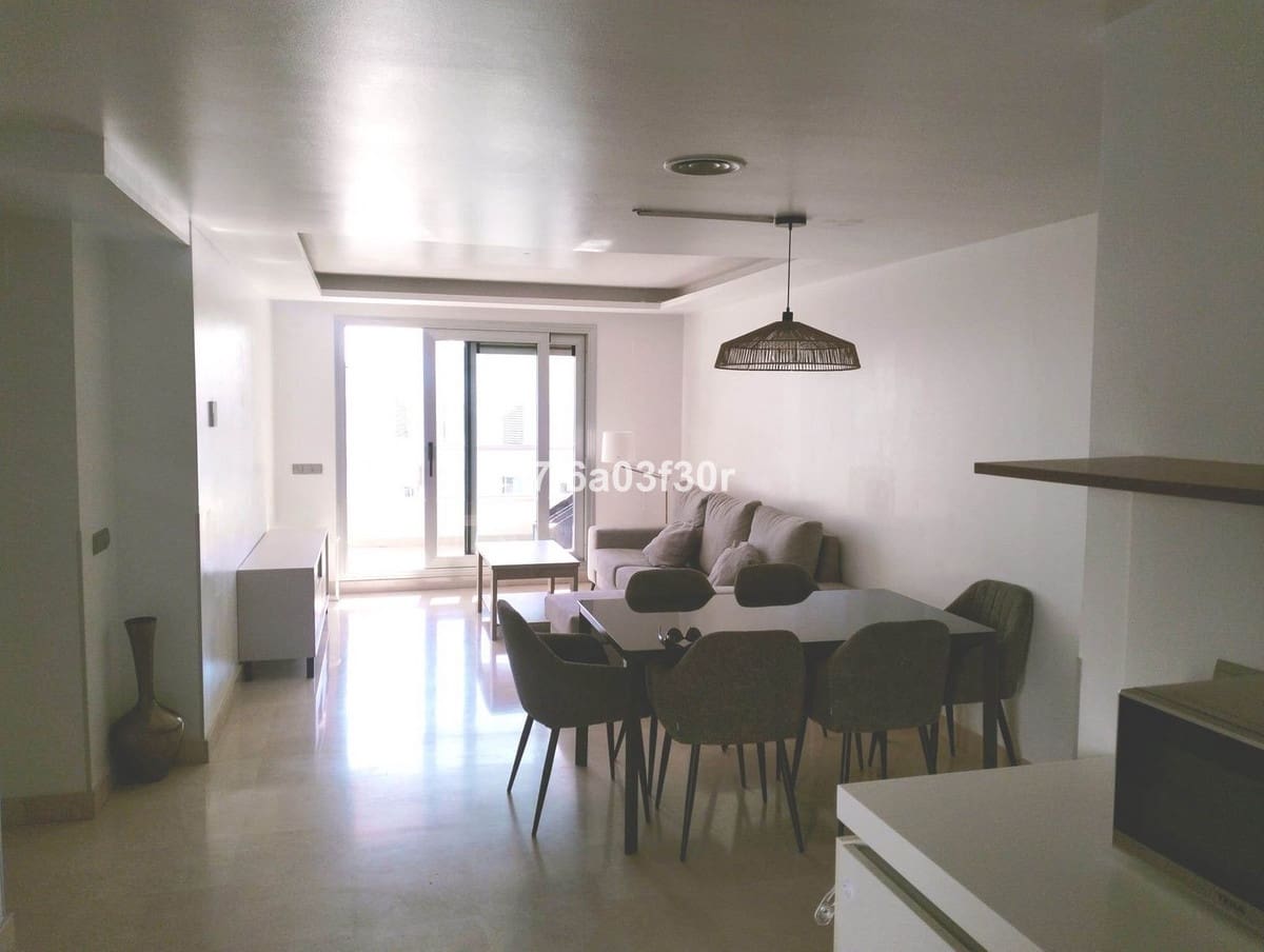 3 bedroom Penthouse for rent in San Pedro de Alcantara with pool garage - € 2,600 (Ref: 9828039)