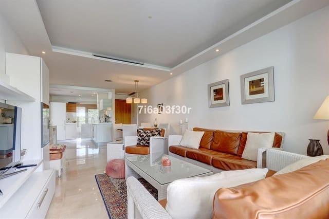 3 sovrum Takvåning till salu i Marbella med pool garage - 760 000 € (Ref: 9834689)