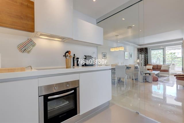 3 sovrum Takvåning till salu i Marbella med pool garage - 760 000 € (Ref: 9834689)