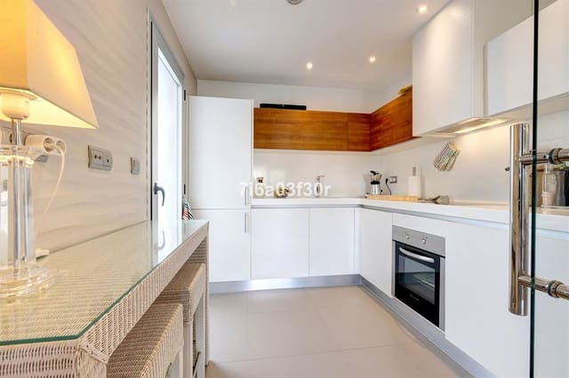 3 sovrum Takvåning till salu i Marbella med pool garage - 760 000 € (Ref: 9834689)