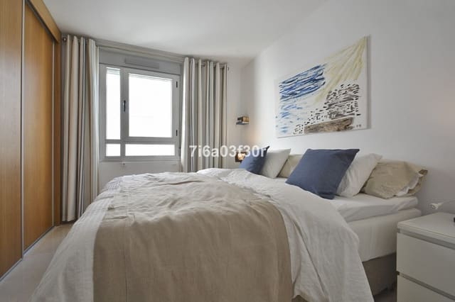 2 makuuhuone Kattohuoneisto vuokrattavana paikassa San Pedro de Alcantara, Marbella mukana uima-altaan 
autotalli - 2 400 € (Ref: 9858706)