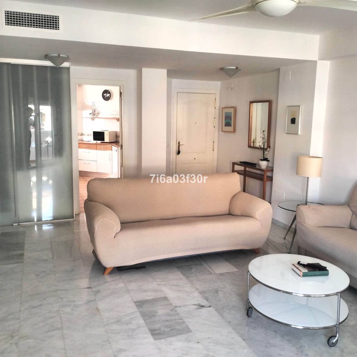 3 quarto Penthouse para arrendar em San Pedro de Alcantara com piscina garagem - 4 500 € (Ref: 9891351)