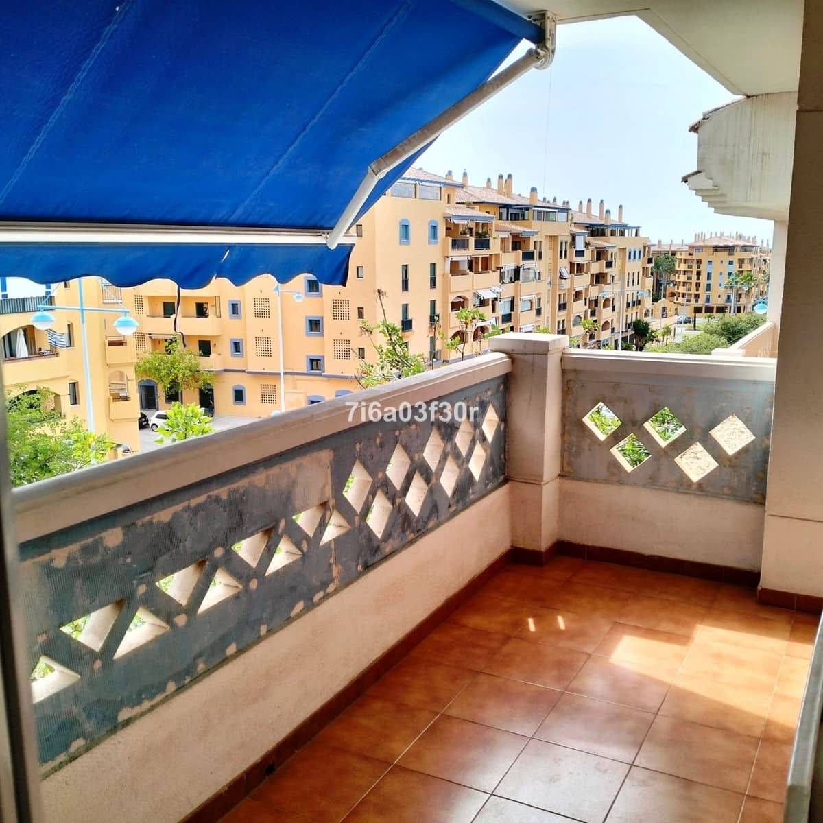 3 quarto Penthouse para arrendar em San Pedro de Alcantara com piscina garagem - 4 500 € (Ref: 9891351)
