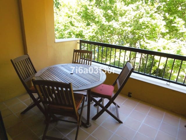   4 soveværelse   ferieLejlighed i San Pedro de Alcantara, Marbella   - € 1.500 (Ref: 9893251)