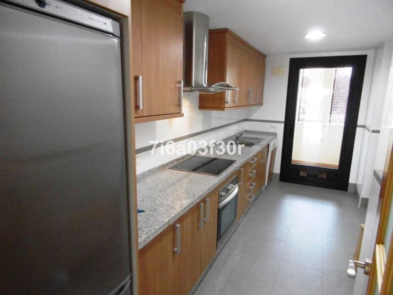 3 bedroom Apartment for rent in San Pedro de Alcantara with pool garage - € 1,600 (Ref: 9937144)