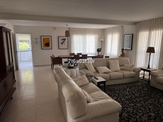 4 bedroom Villa for rent in Guadalmina Alta, Marbella with garage - € 2,500 (Ref: 9981414)