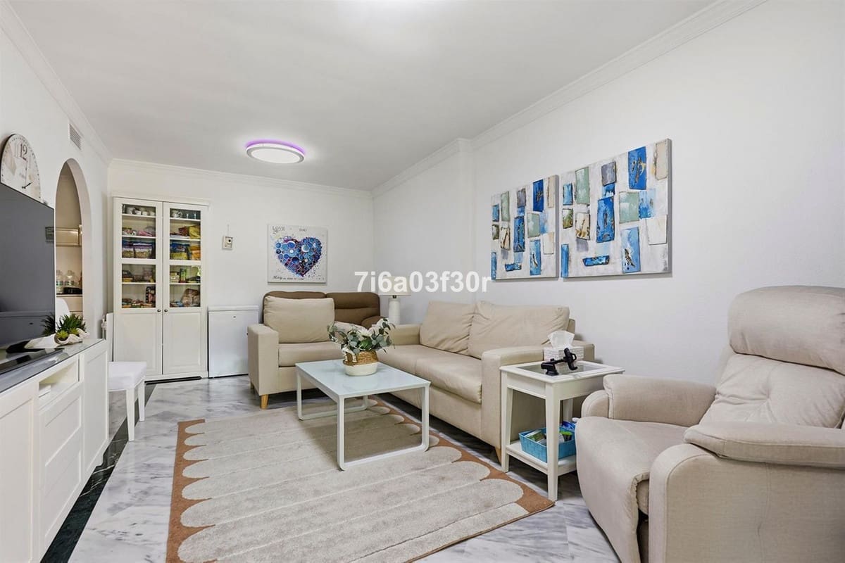2 bedroom Apartment for sale in Puerto Banus with pool garage - € 515,000 (Ref: 9998094)