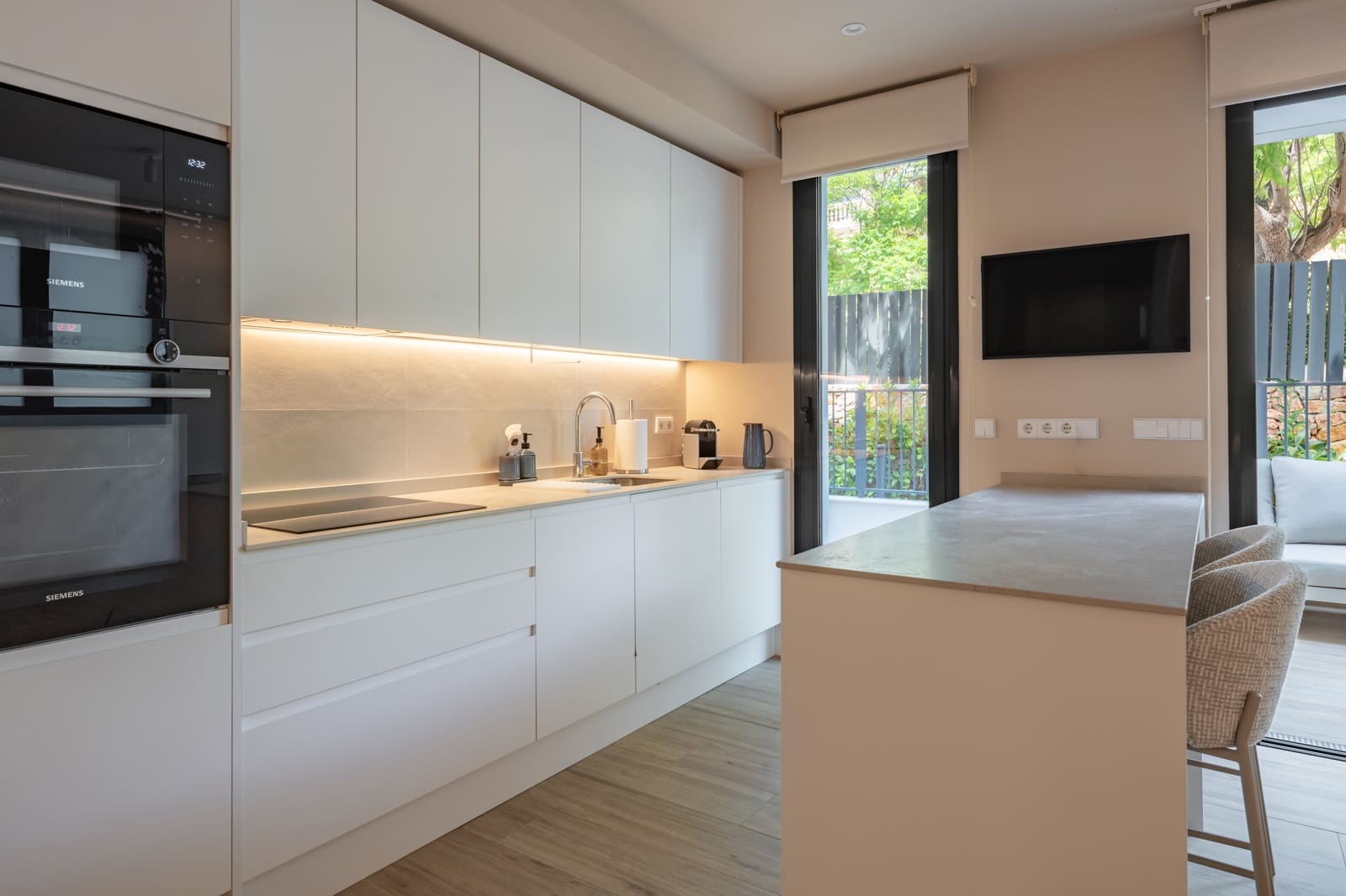 2 slaapkamer Appartement voor vakantieverhuur in Javea / Xabia met zwembad - € 1.686 (Ref: 10027571)
