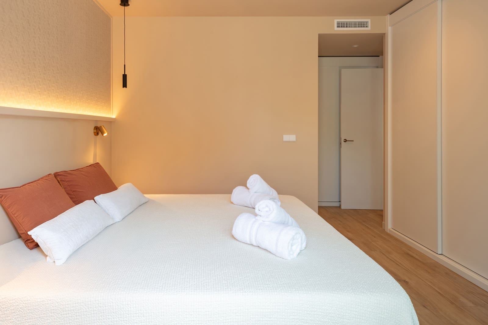 2 slaapkamer Appartement voor vakantieverhuur in Javea / Xabia met zwembad - € 1.686 (Ref: 10027571)