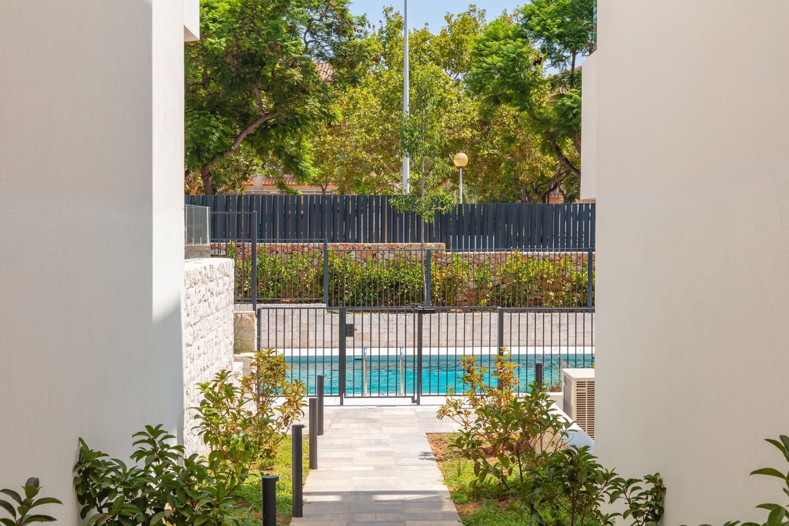 2 slaapkamer Appartement voor vakantieverhuur in Javea / Xabia met zwembad - € 1.686 (Ref: 10027571)
