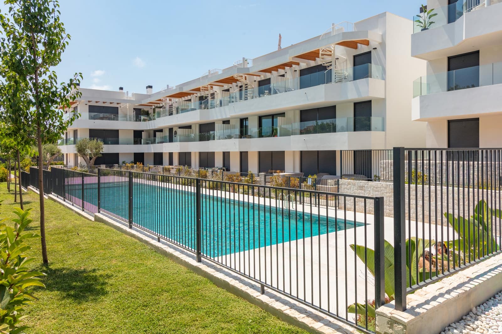 2 slaapkamer Appartement voor vakantieverhuur in Javea / Xabia met zwembad - € 1.686 (Ref: 10027571)