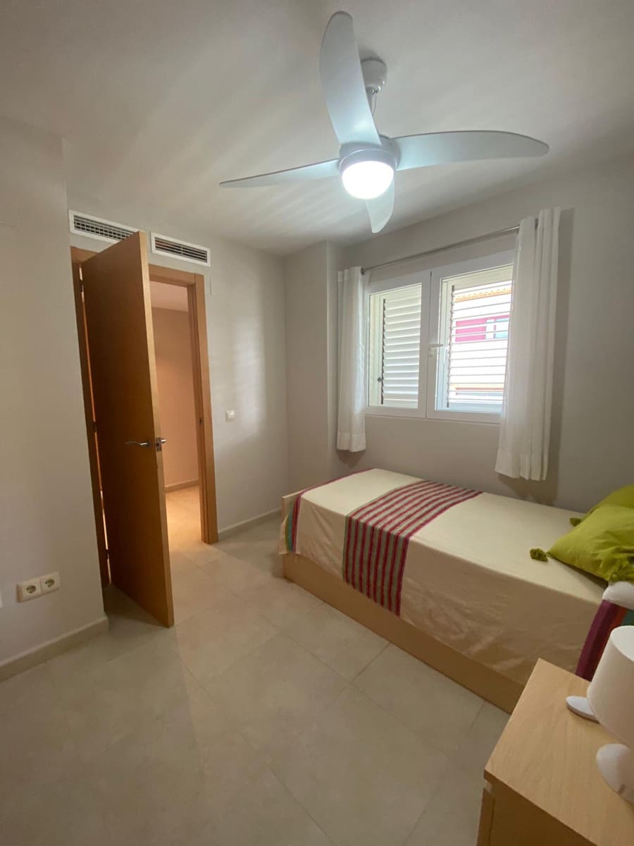 Ático de 3 habitaciones en Javea / Xàbia en alquiler con piscina garaje - 1.050 € (Ref: 8826175)