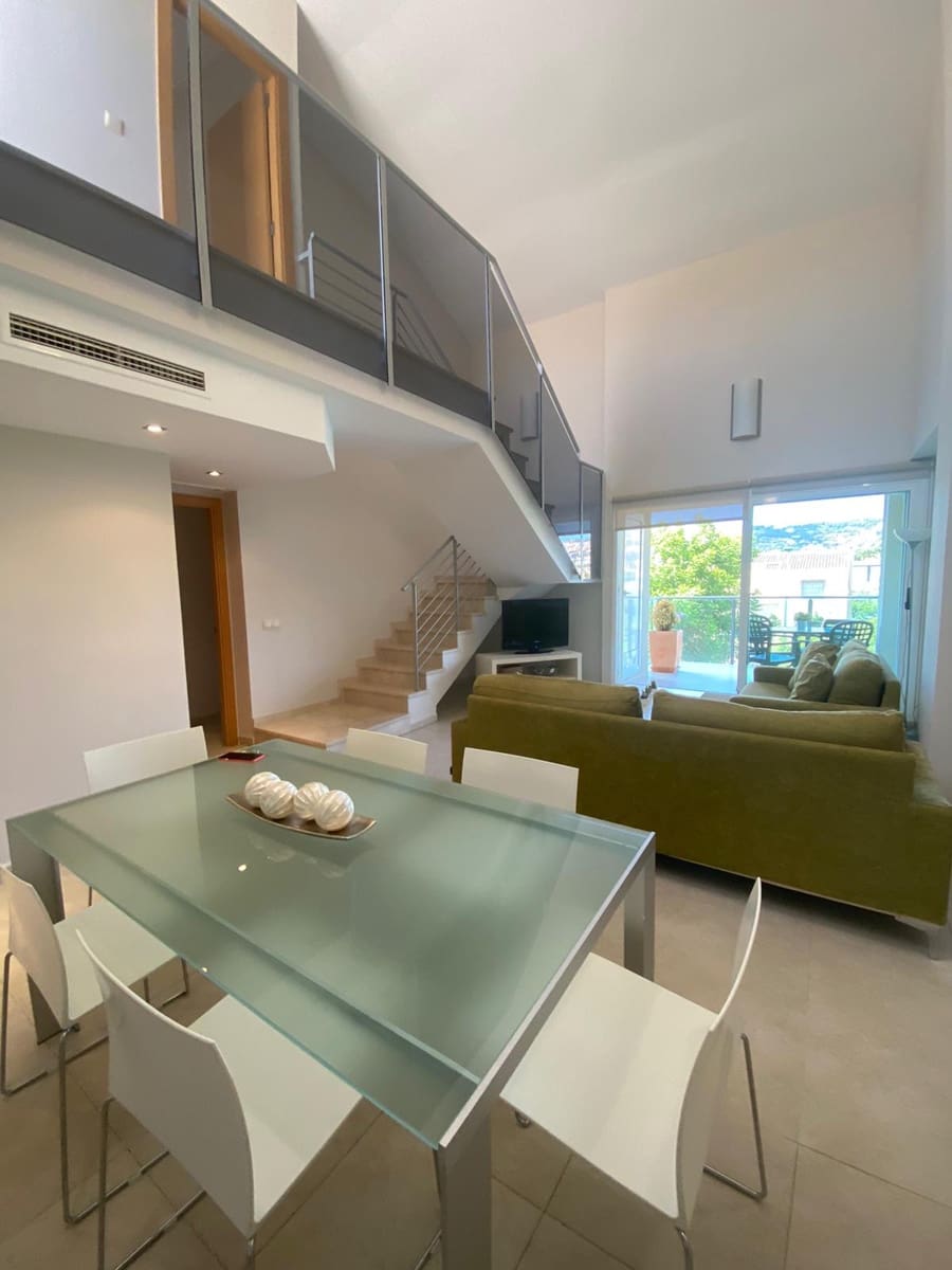 Ático de 3 habitaciones en Javea / Xàbia en alquiler con piscina garaje - 1.050 € (Ref: 8826175)
