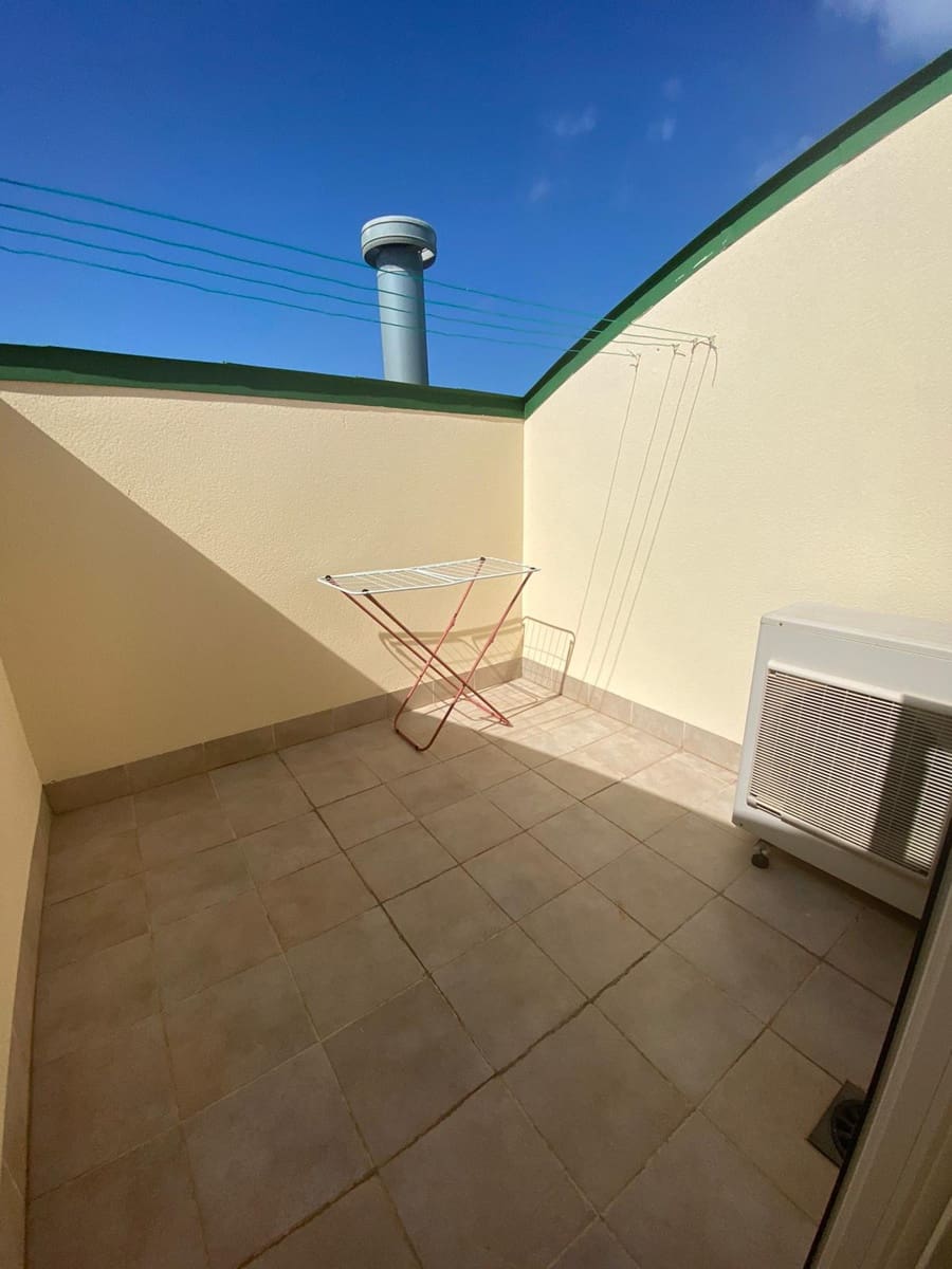 Ático de 3 habitaciones en Javea / Xàbia en alquiler con piscina garaje - 1.050 € (Ref: 8826175)