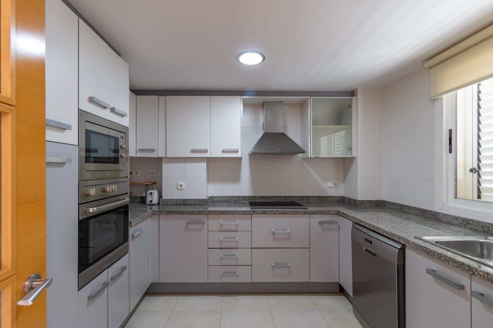 3 bedroom Penthouse for rent in Javea / Xabia with pool garage - € 1,050 (Ref: 8826175)