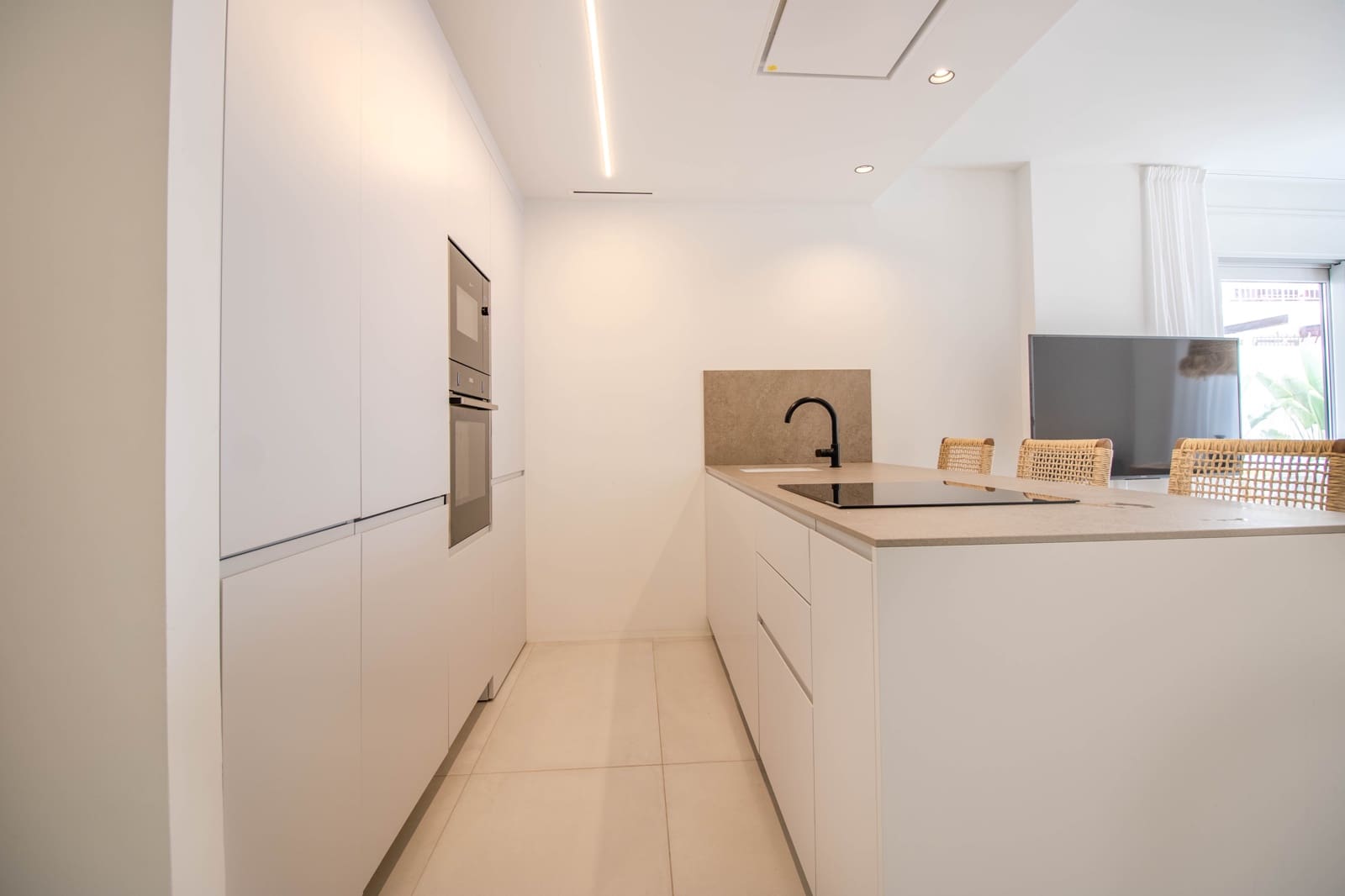 3 bedroom Apartment for rent in Javea / Xabia with pool garage - € 1,950 (Ref: 8942088)