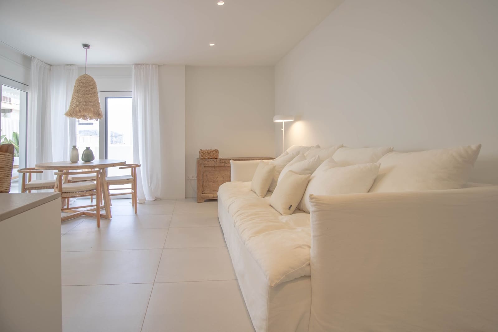 3 bedroom Apartment for rent in Javea / Xabia with pool garage - € 1,950 (Ref: 8942088)