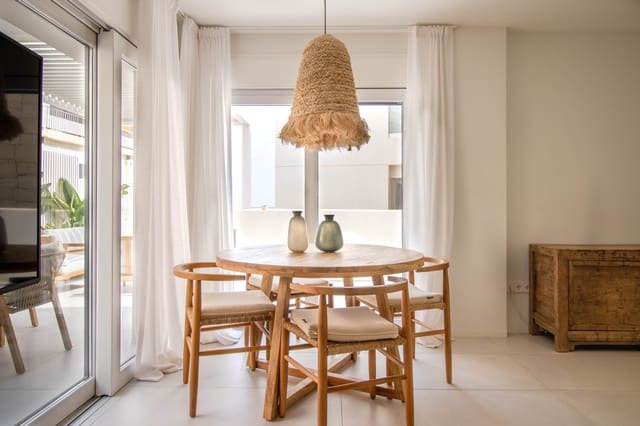 Apartamento de 3 habitaciones en Montañar - El Arenal, Javea / Xàbia en alquiler con piscina garaje - 1.700 € (Ref: 8942088)