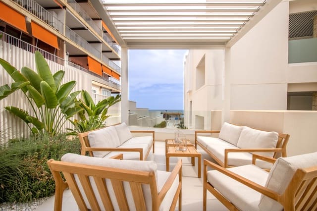 Apartamento de 3 habitaciones en Montañar - El Arenal, Javea / Xàbia en alquiler con piscina garaje - 1.700 € (Ref: 8942088)