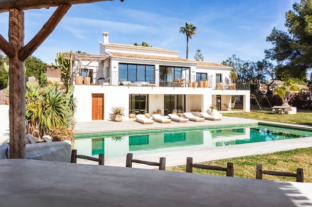 6 bedroom Townhouse for holiday rental in Partides comunes - Adsubia, Javea / Xàbia with pool garage - € 4,000 (Ref: 9341602)