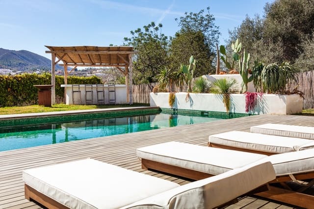 6 bedroom Townhouse for holiday rental in Partides comunes - Adsubia, Javea / Xàbia with pool garage - € 4,000 (Ref: 9341602)